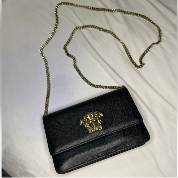 Versace Medusa elegant crossbody bag - Picture 3 of 5